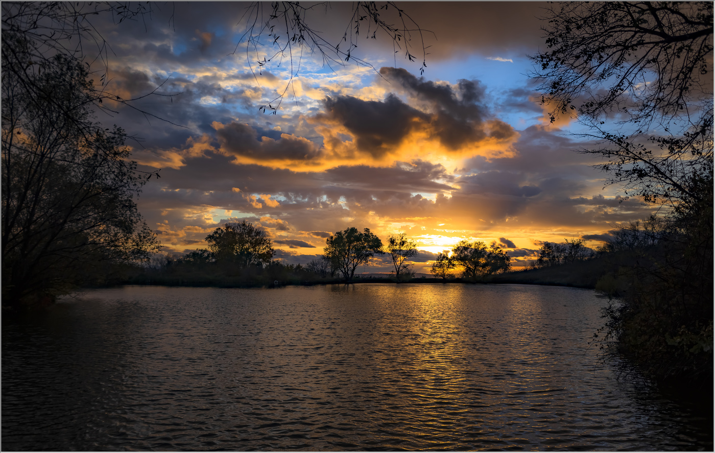 Уходящий день