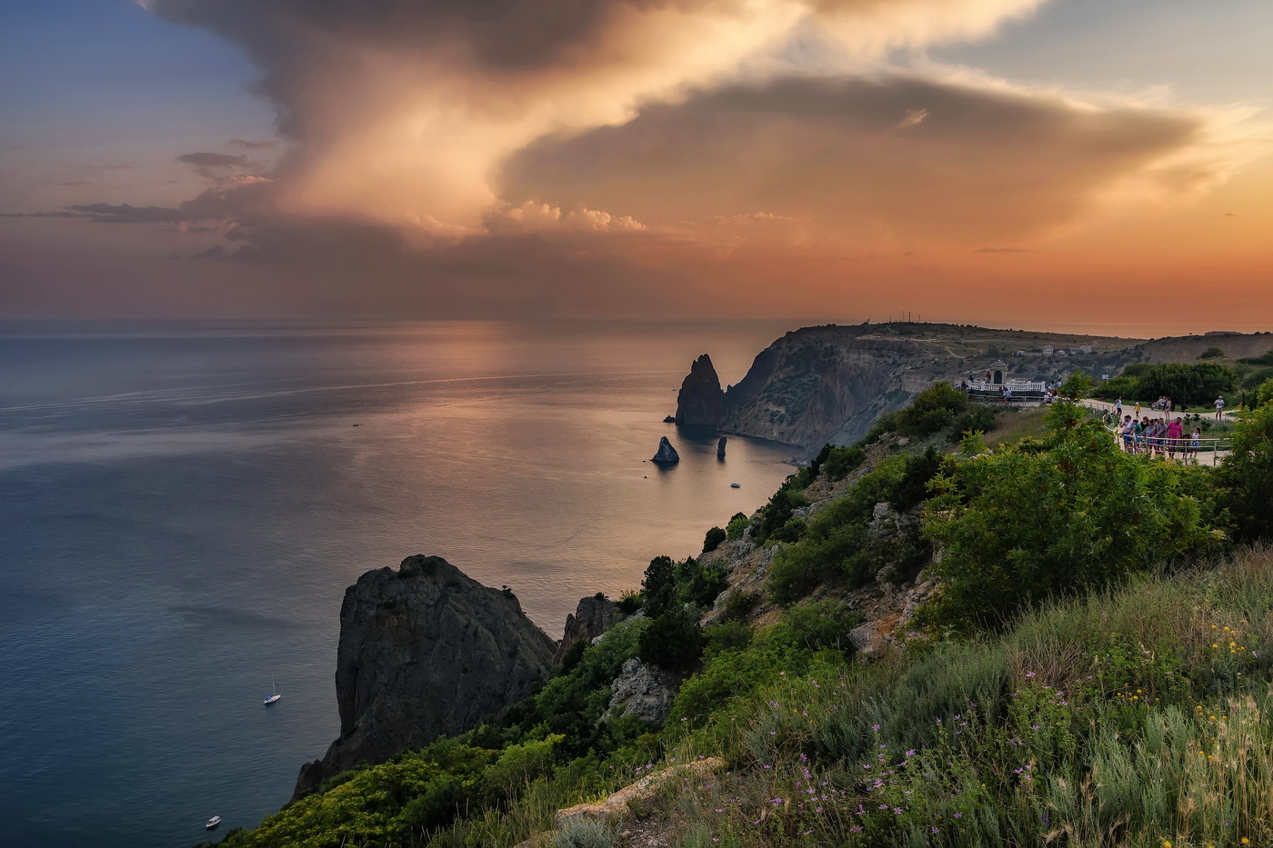 Вечер над мысом Фиолент