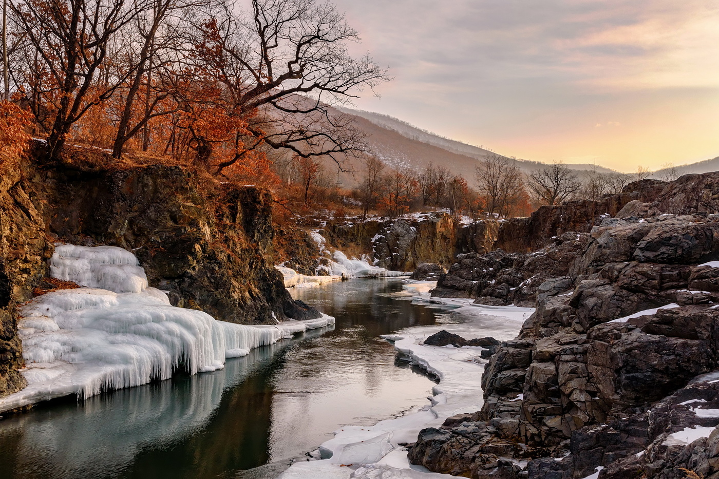 Дымчатое зимнее утро