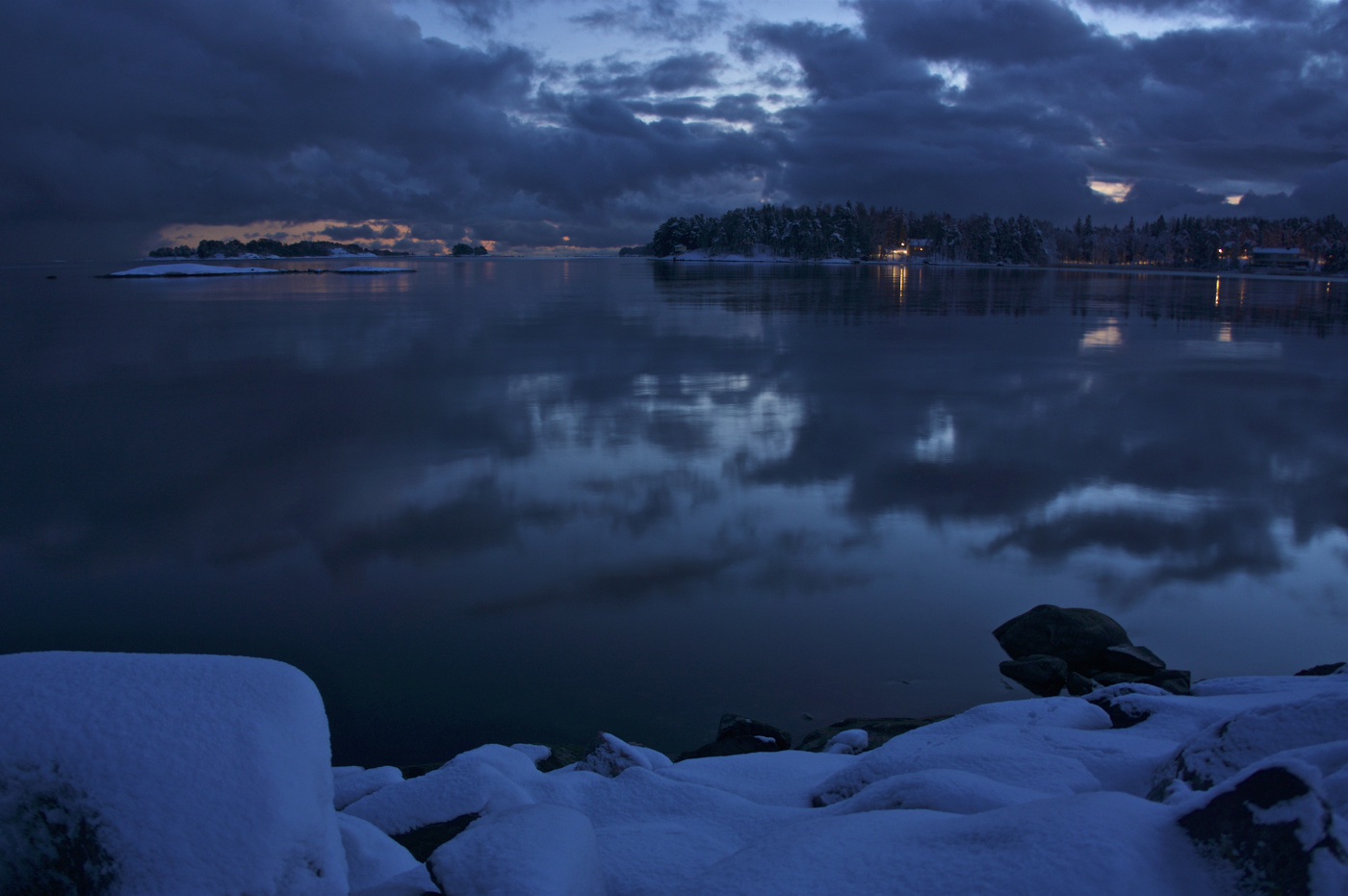 «Когда неспешно подступает мрак» II