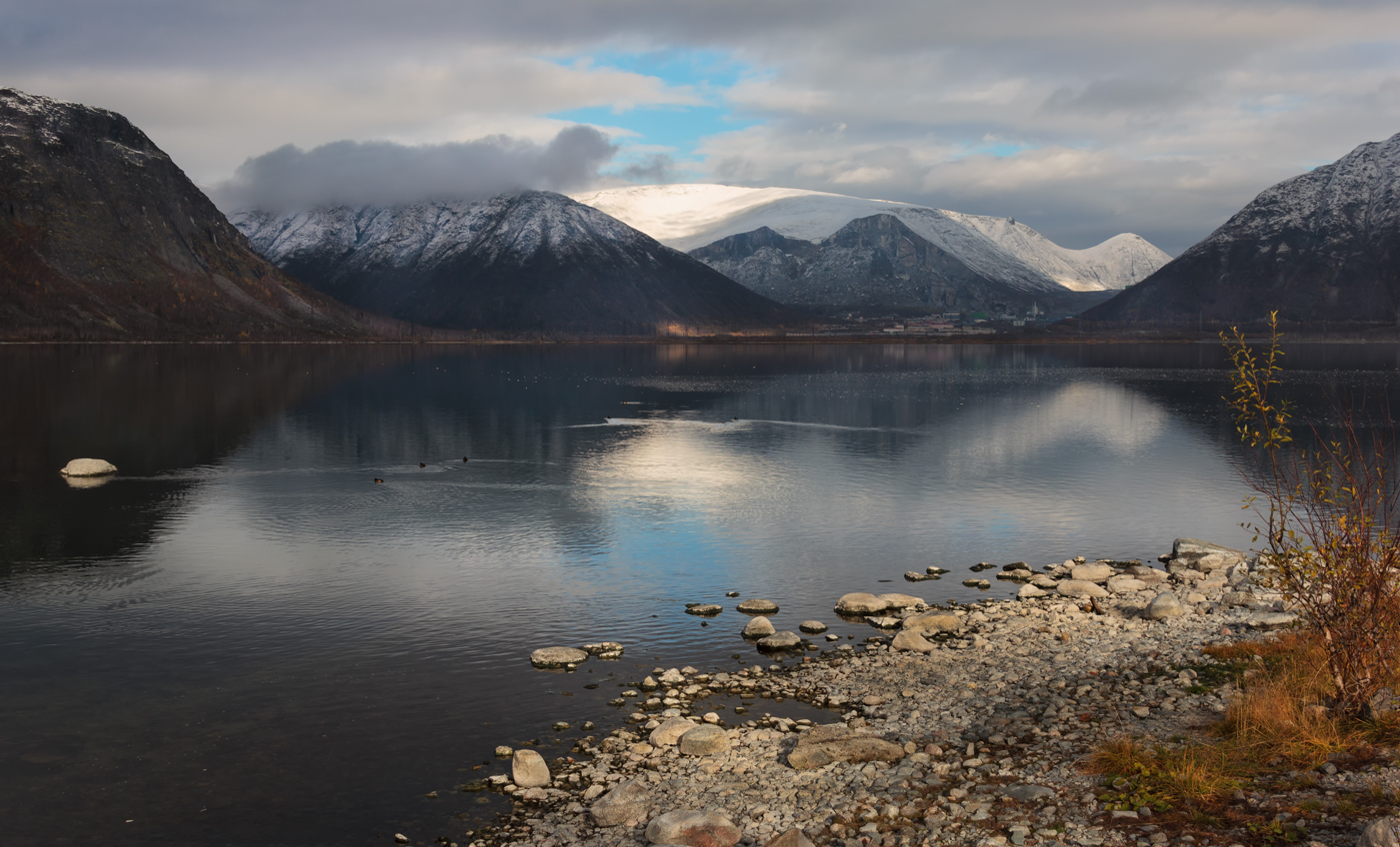снег на вершинах