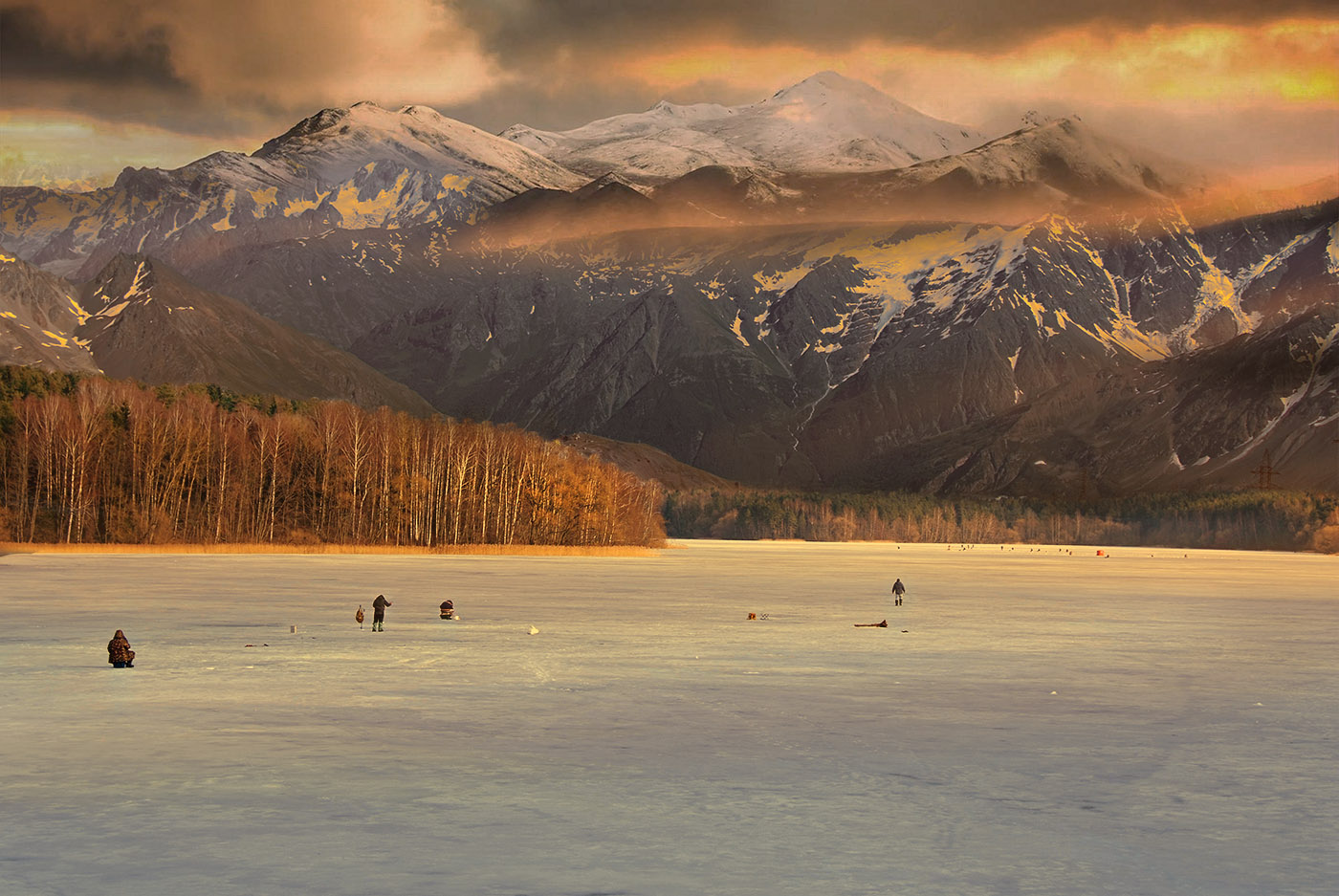 Рыбак рыбака