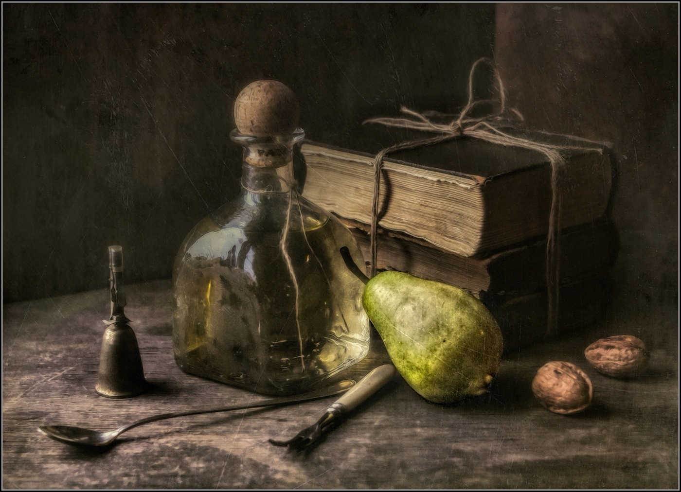 ...... Этюд с грушей и орехами .....