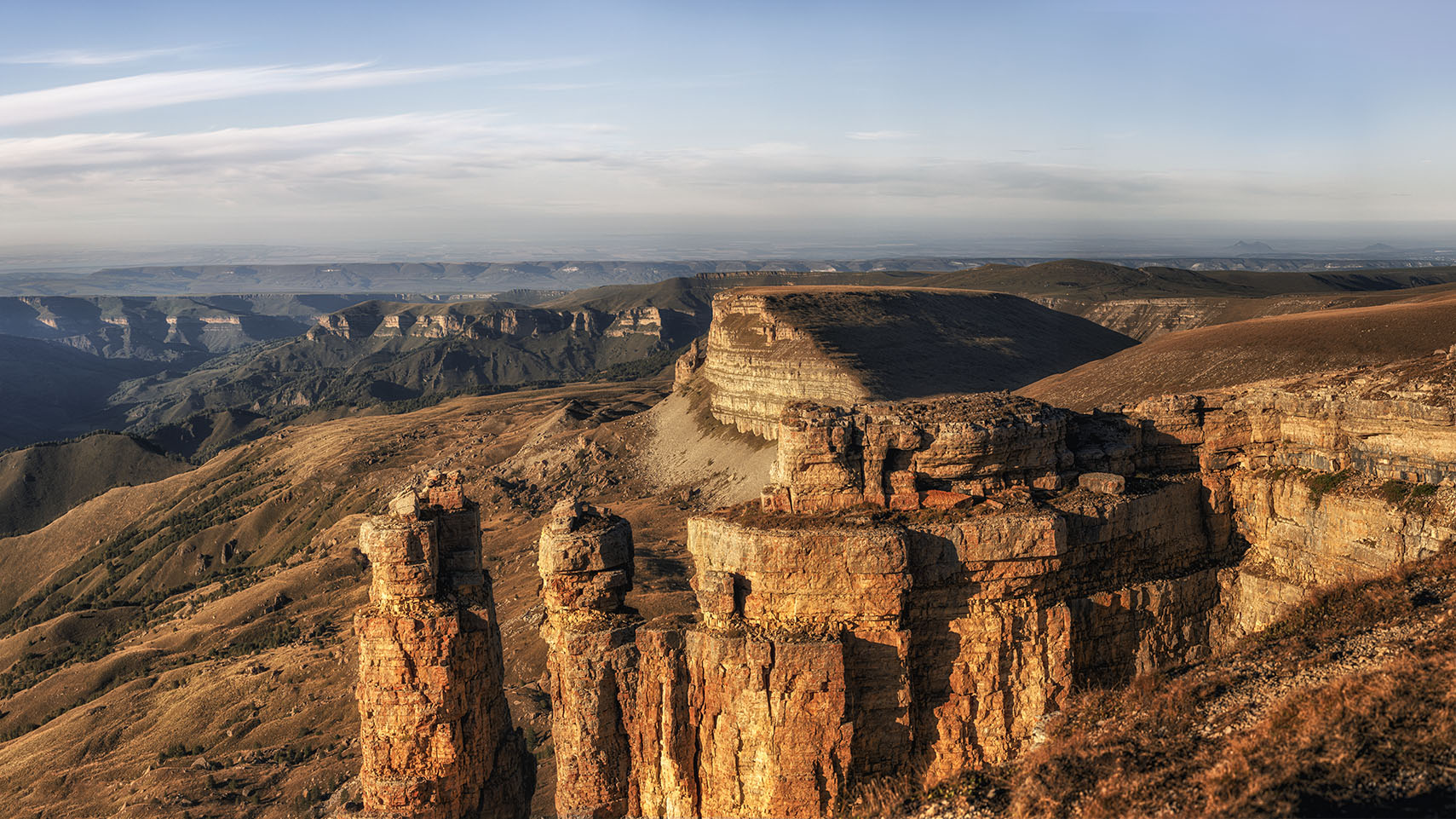 В закатных лучах...