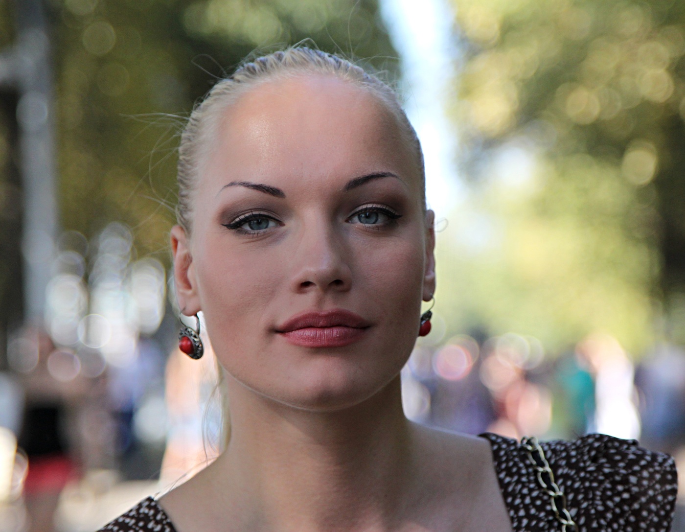 Уличный портрет