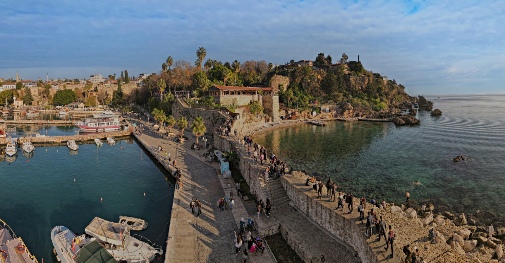 Прогулка по набережной Анталии