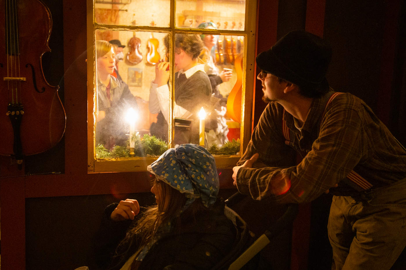 Там за окном...