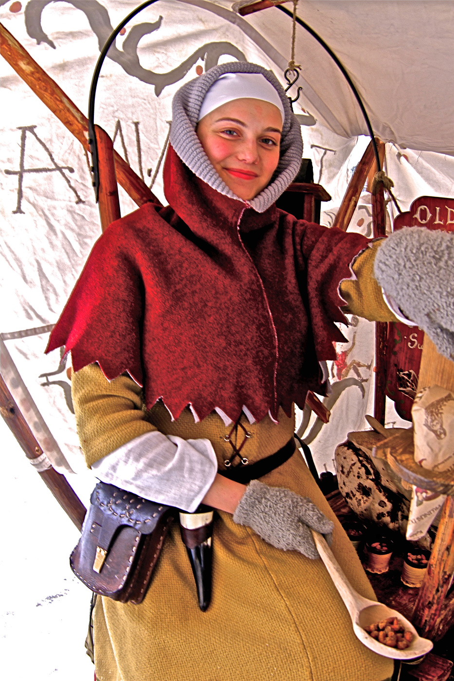 Пожалуйста, орешки!