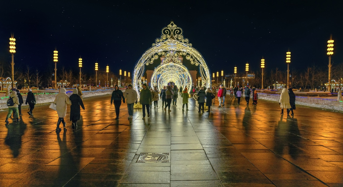 Вечер на ВДНХ