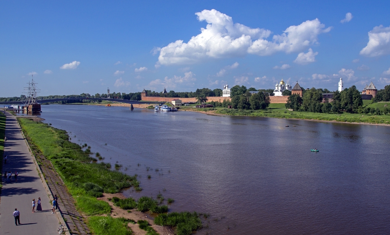 Новгород.