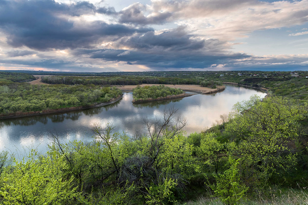 Вид на Кривой Рог и хутор Диченский