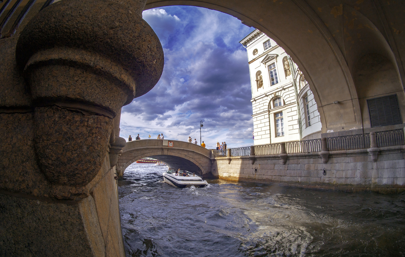 Эрмитажный мост