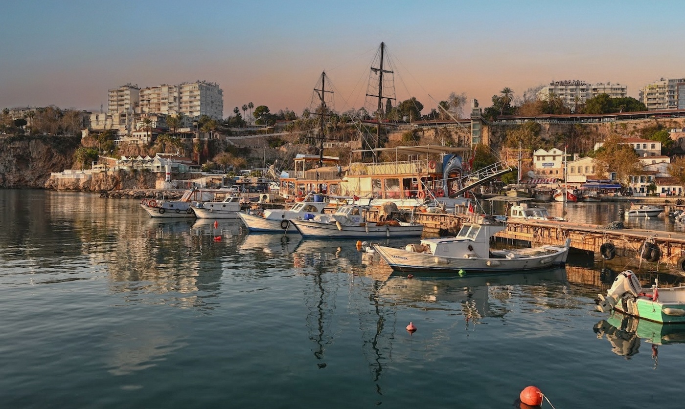 Прогулка по набережной Анталии