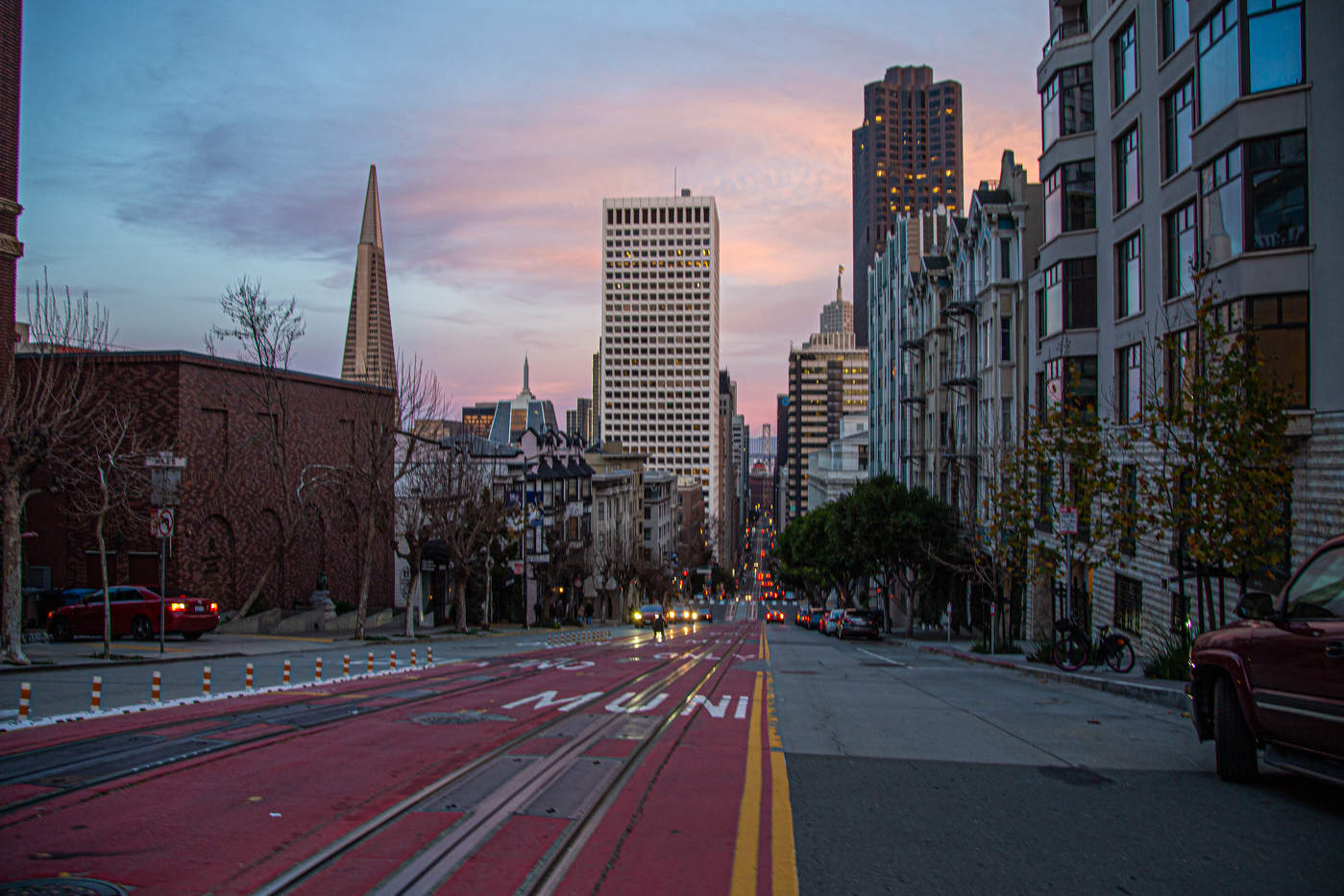 Вечер в Сан Франциско.