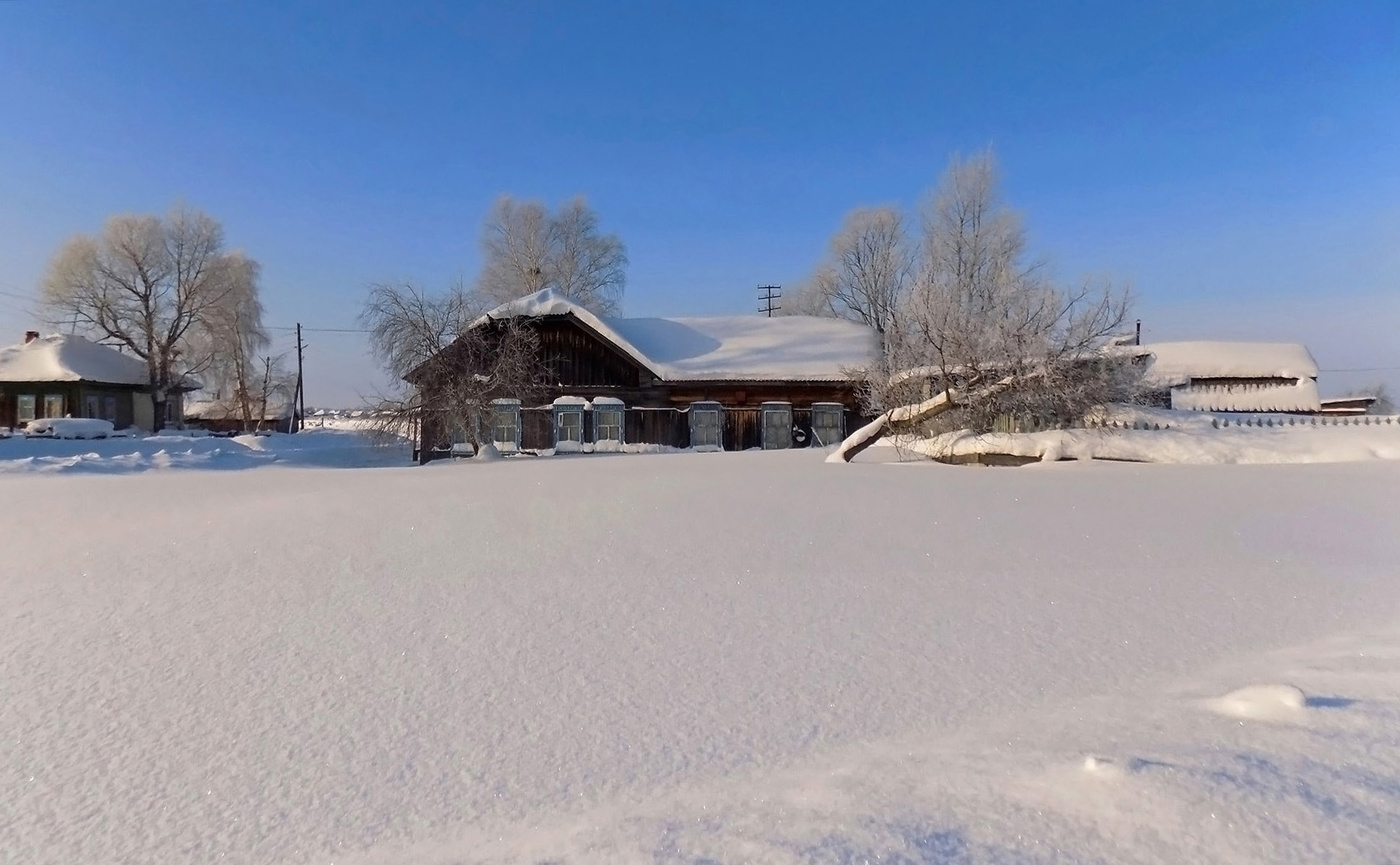 Деревенька...