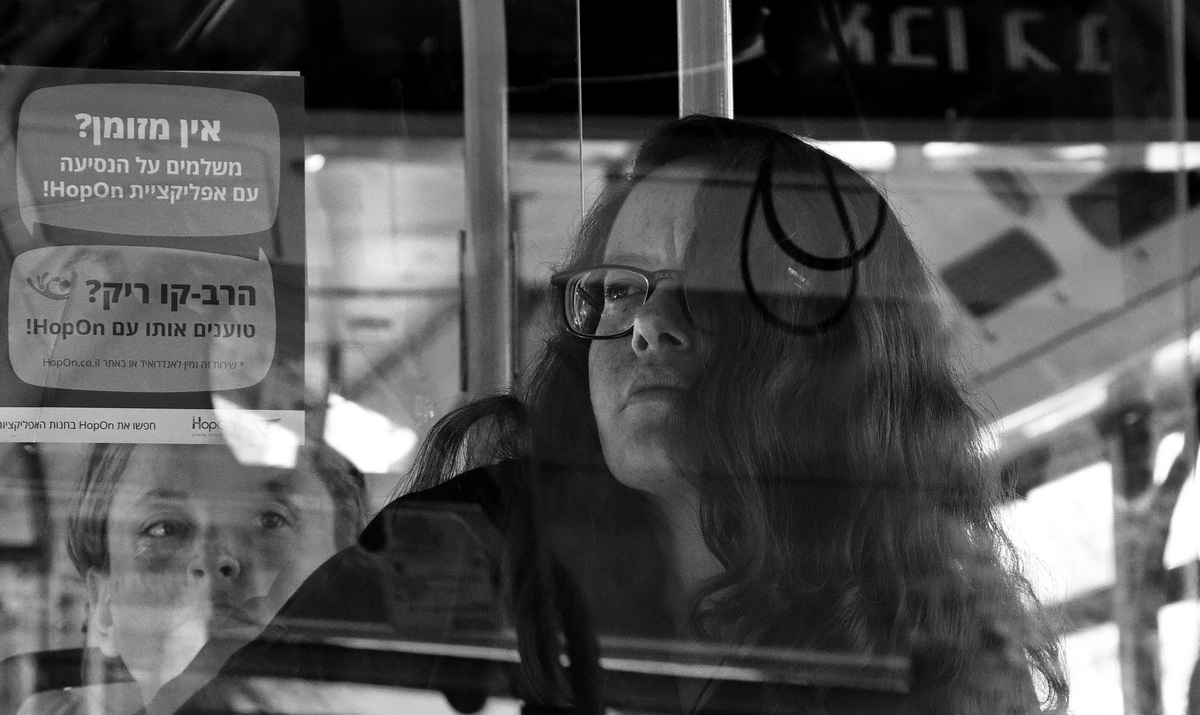 Автобус мимо проезжал....