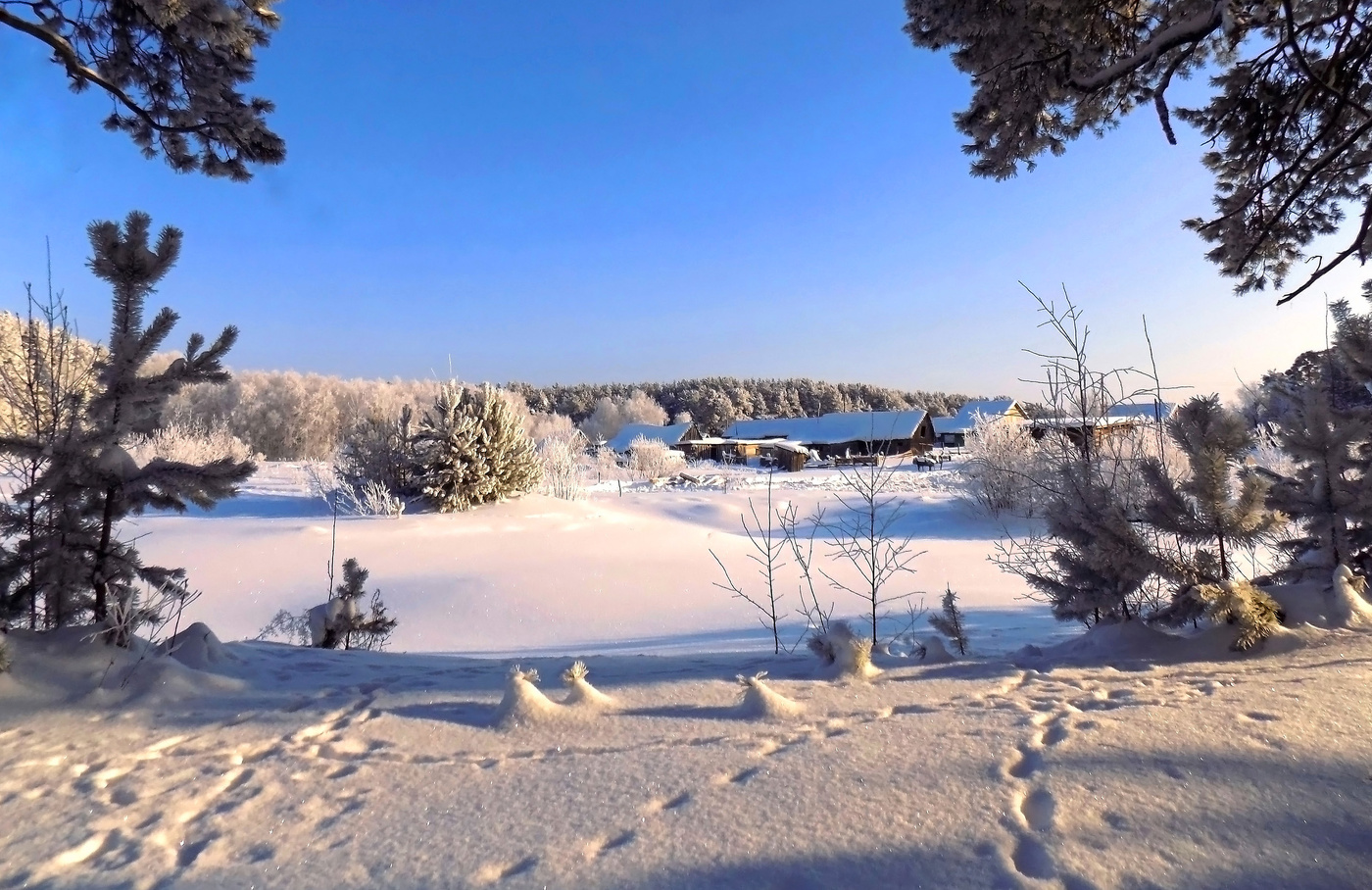 Сельская окраина