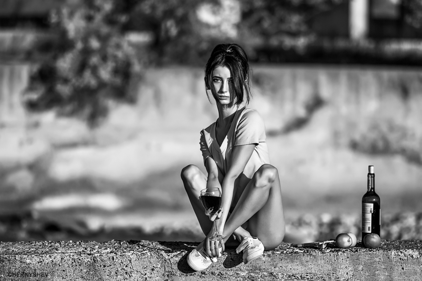 из альбома "упавшее Солнце".