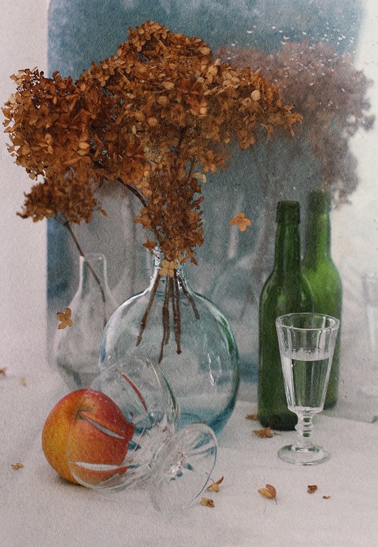 С гортензией...