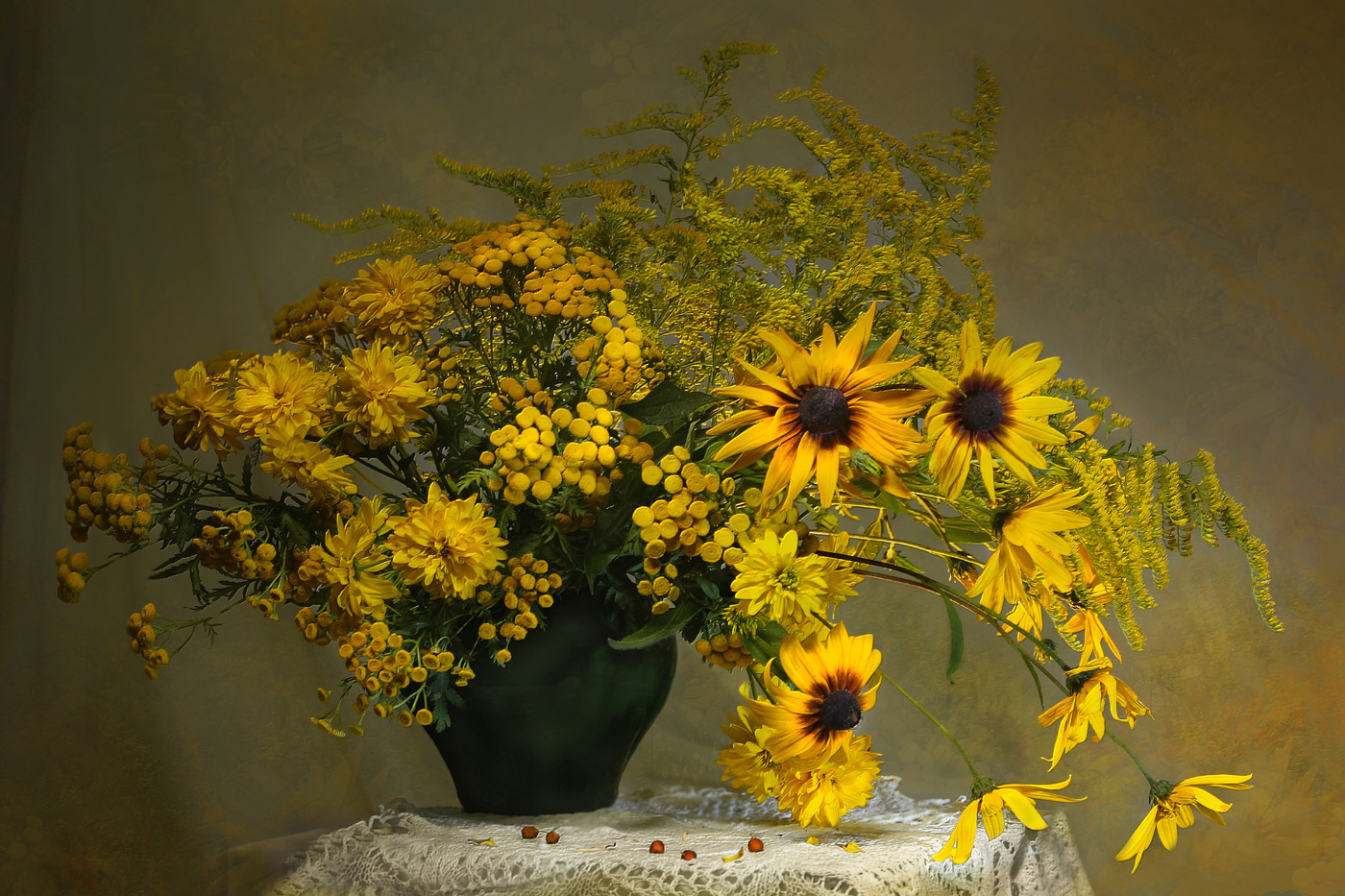 Жёлтый натюрморт