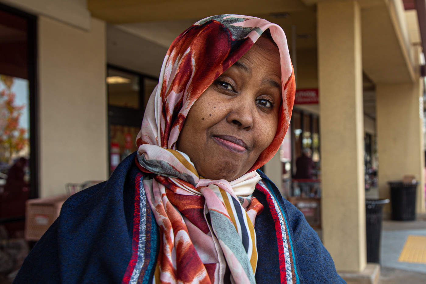 - Вот так и живём!