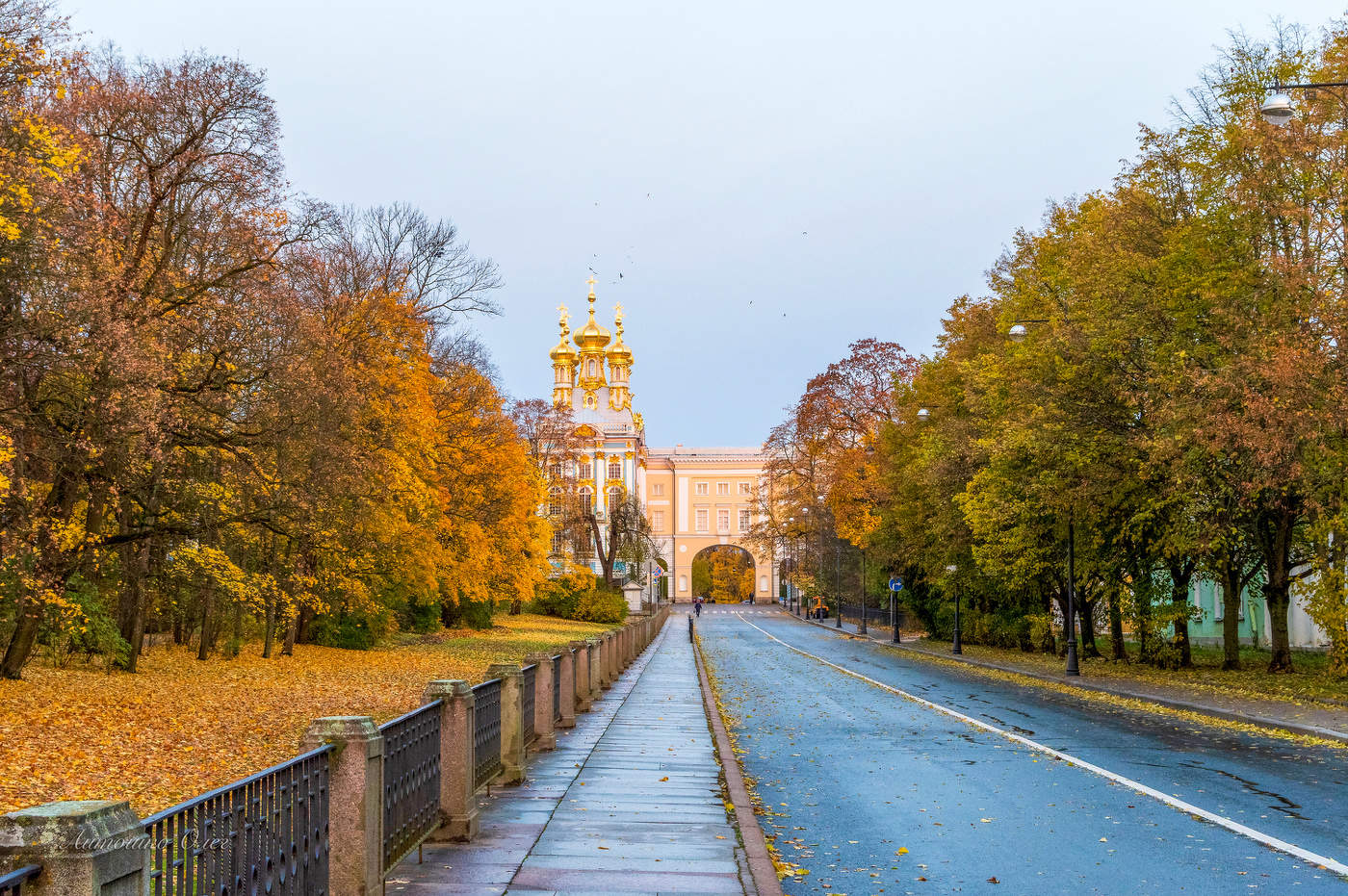 Осеннее утро в городе Пушкин.