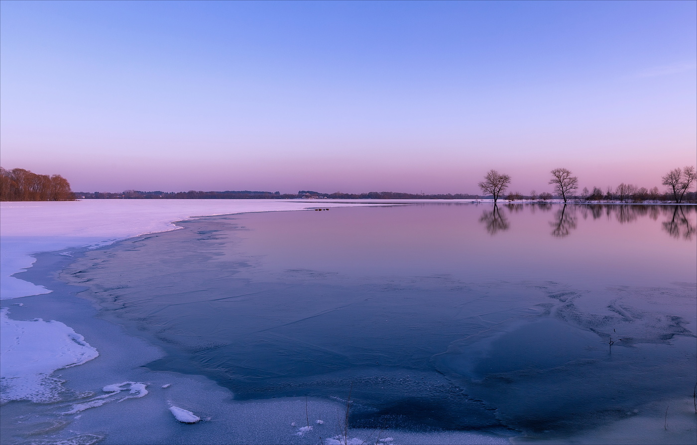 Спускался вечер...