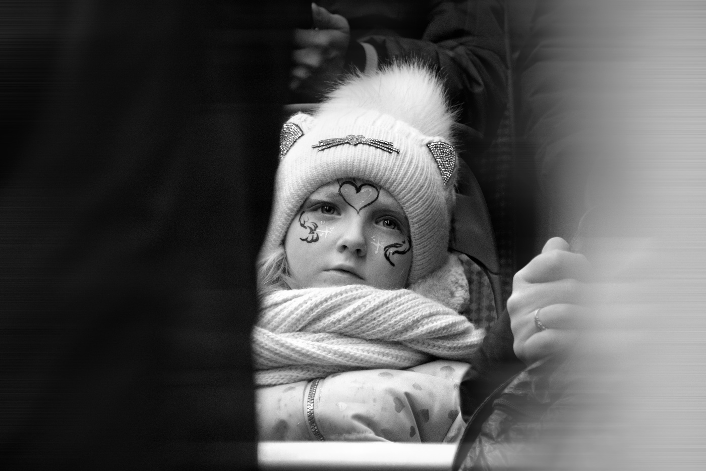 За кулисами