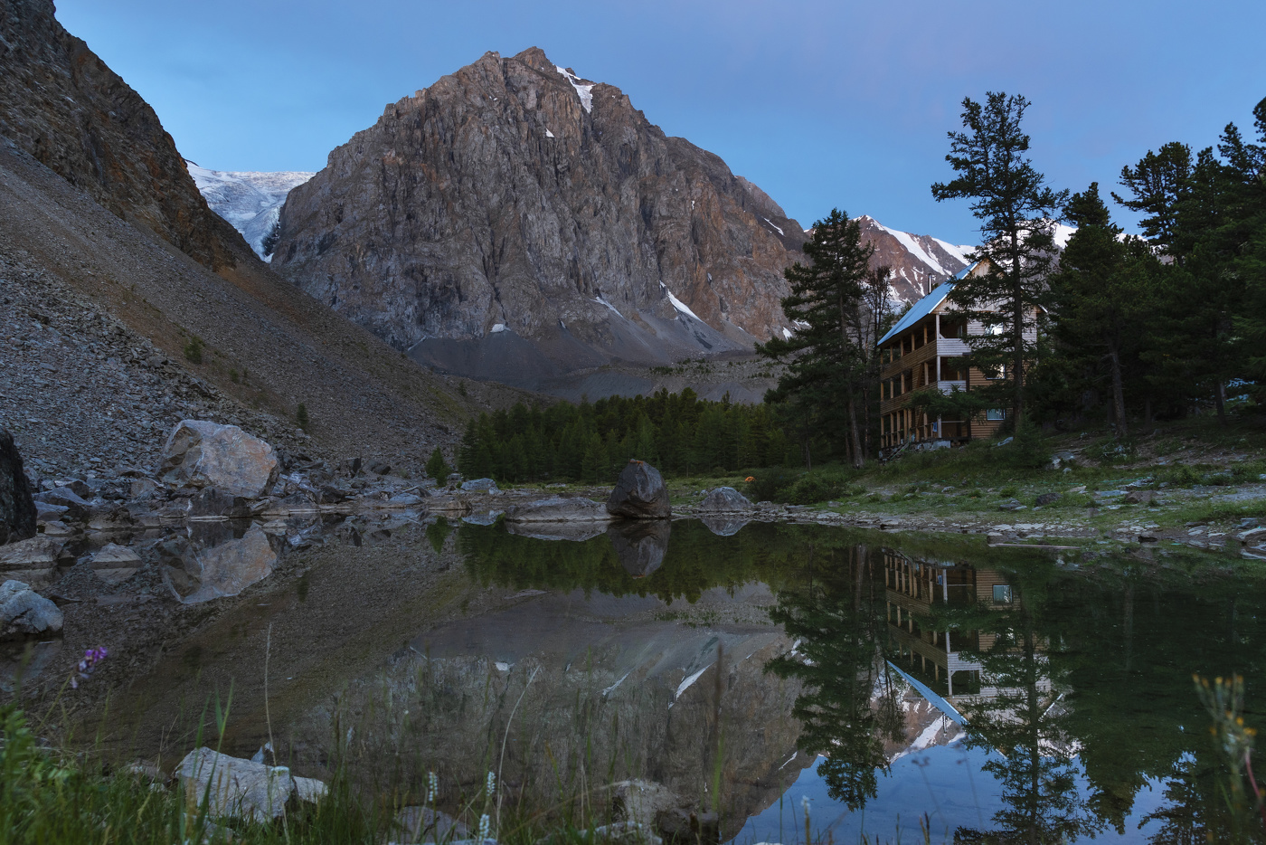 Альплагерь Актру