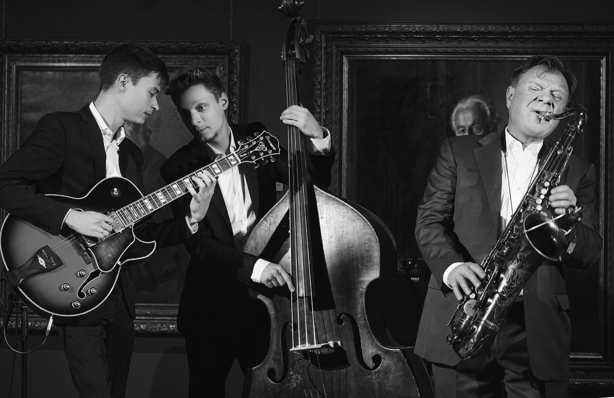 *играем джаз)