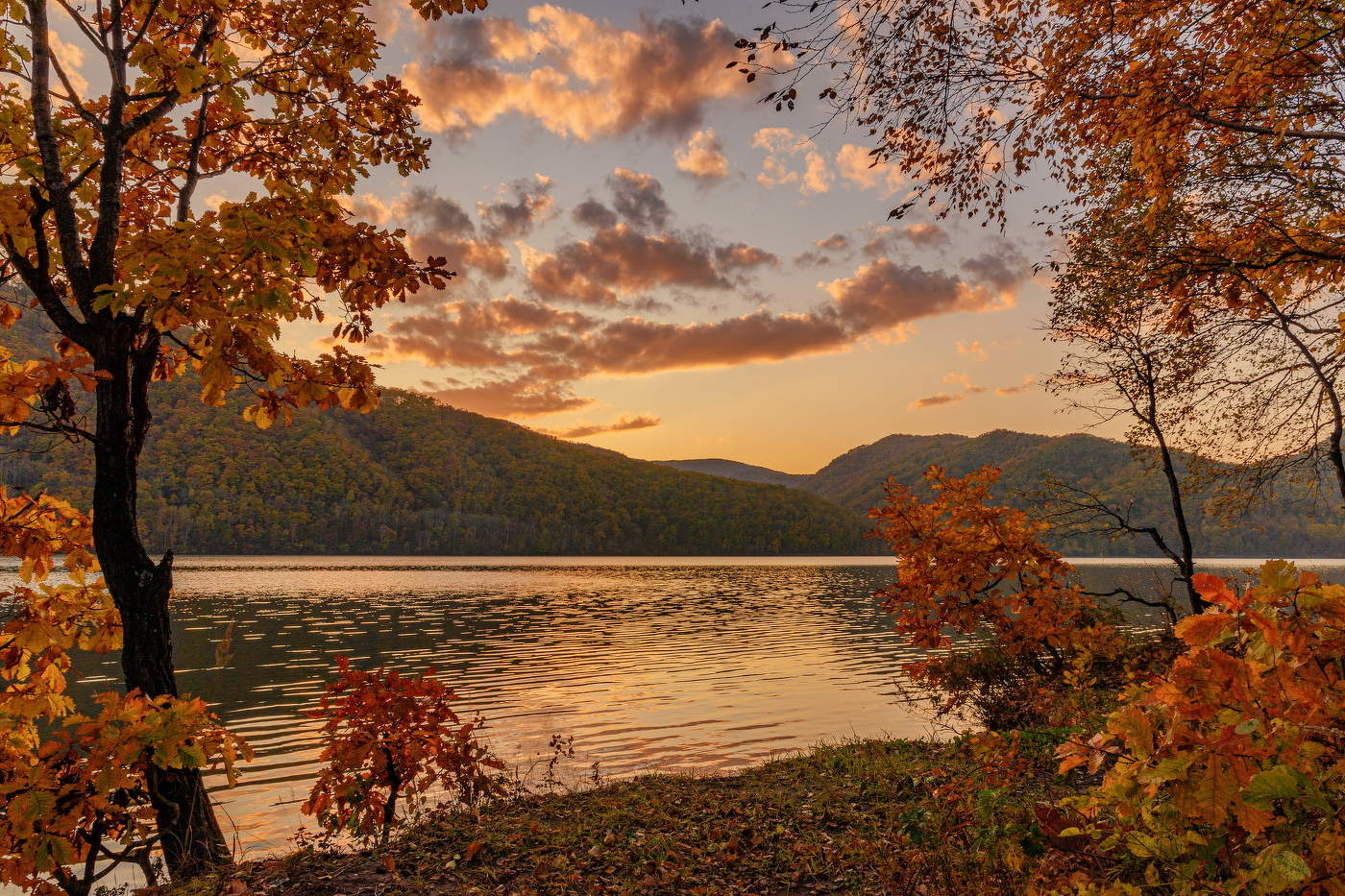 Теплый осенний вечер