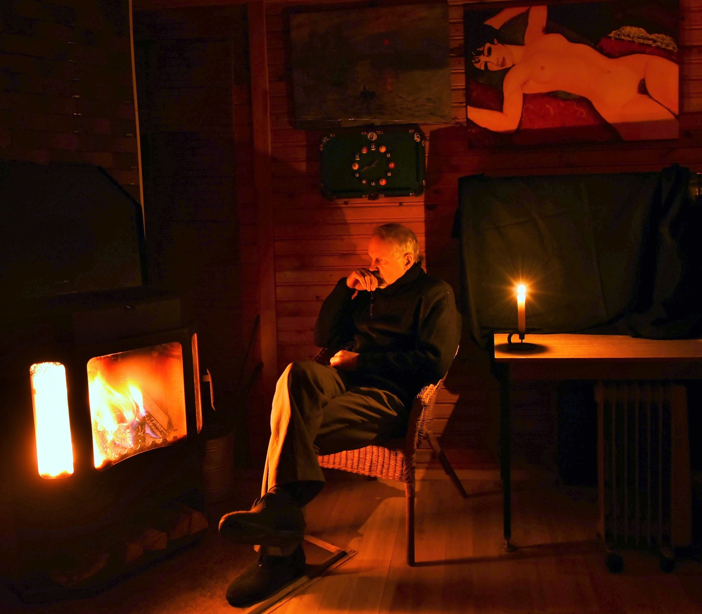 "Как славно вечером в избе, запутавшись в своей судьбе..."