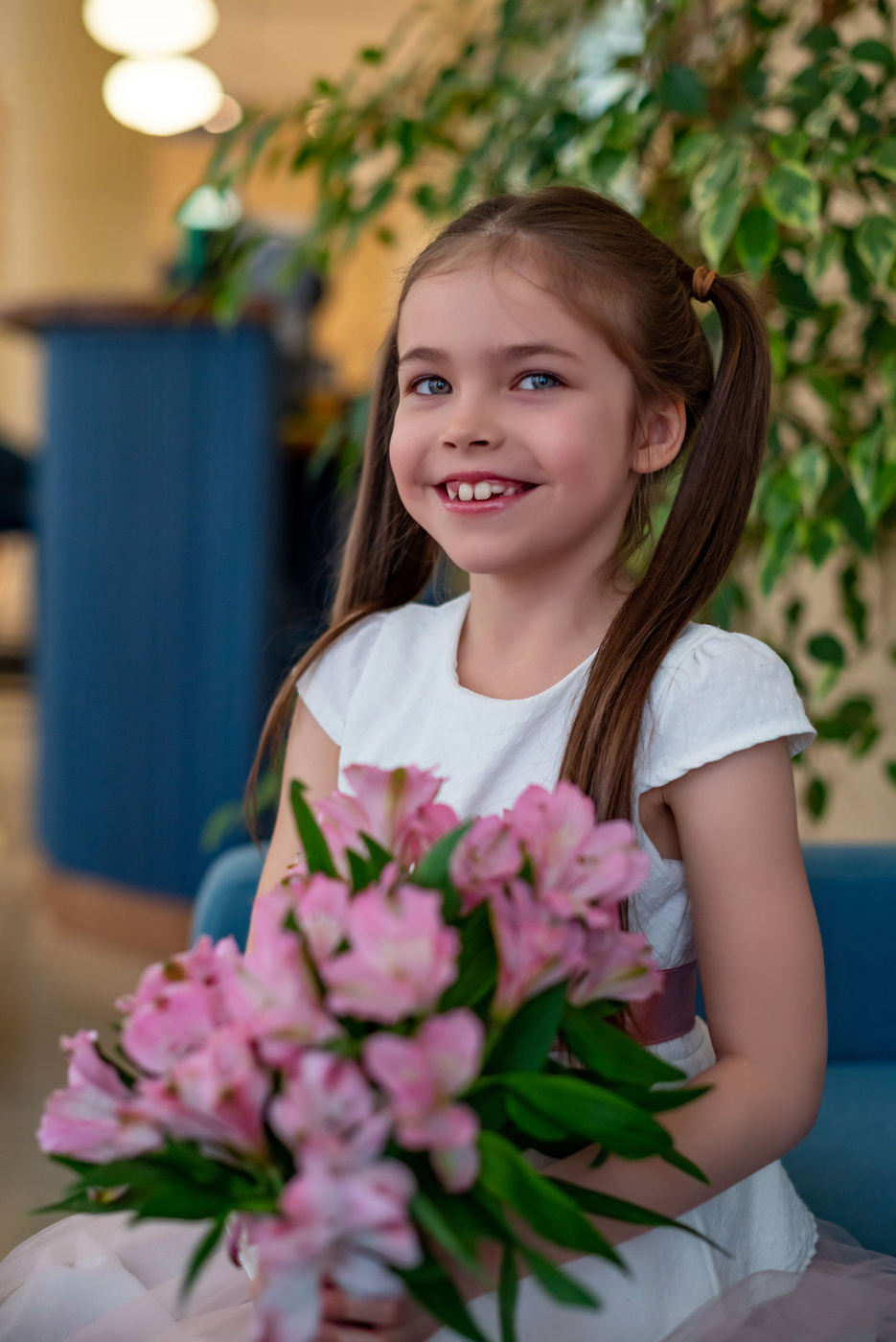 С первым днём весны!