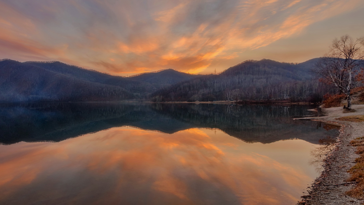 Осеннее зеркало