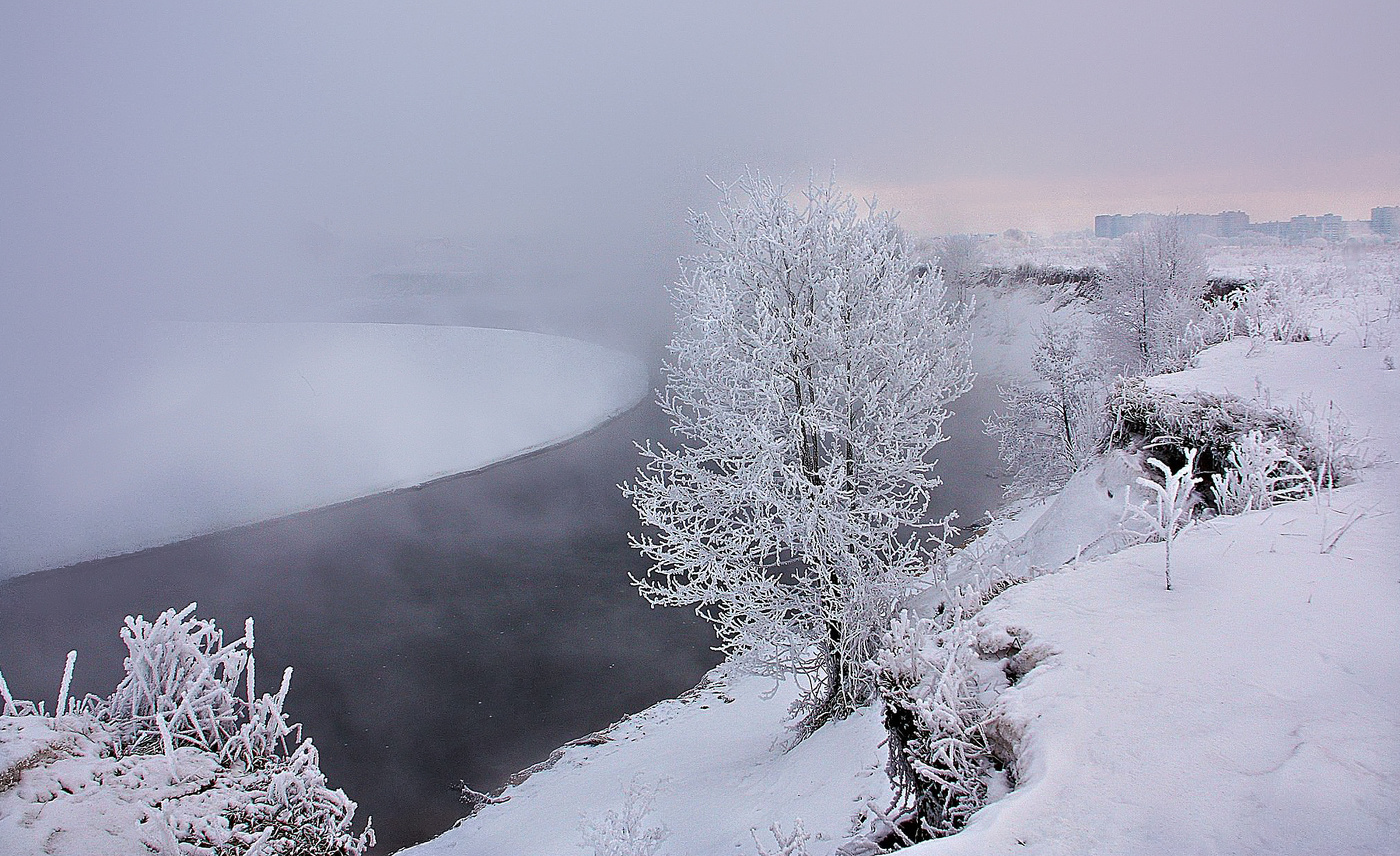 На горизонте Жуковский