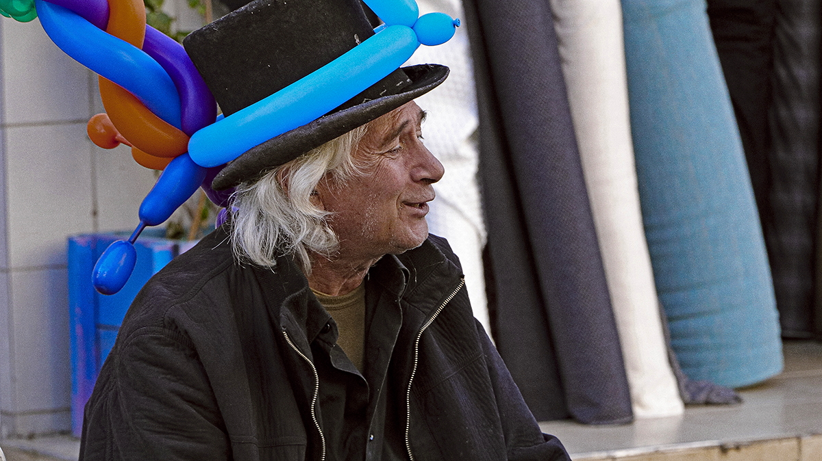 Продавец шаров