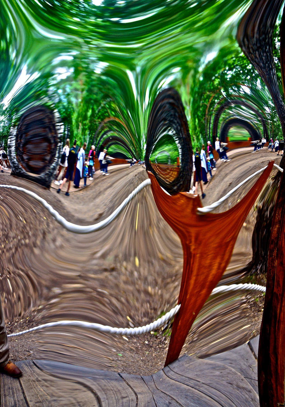 Мы — маленькие люди...