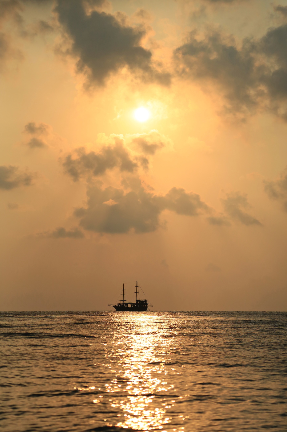 По морям, по волнам...