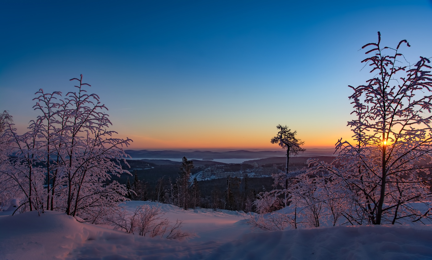 Рассвет над городом