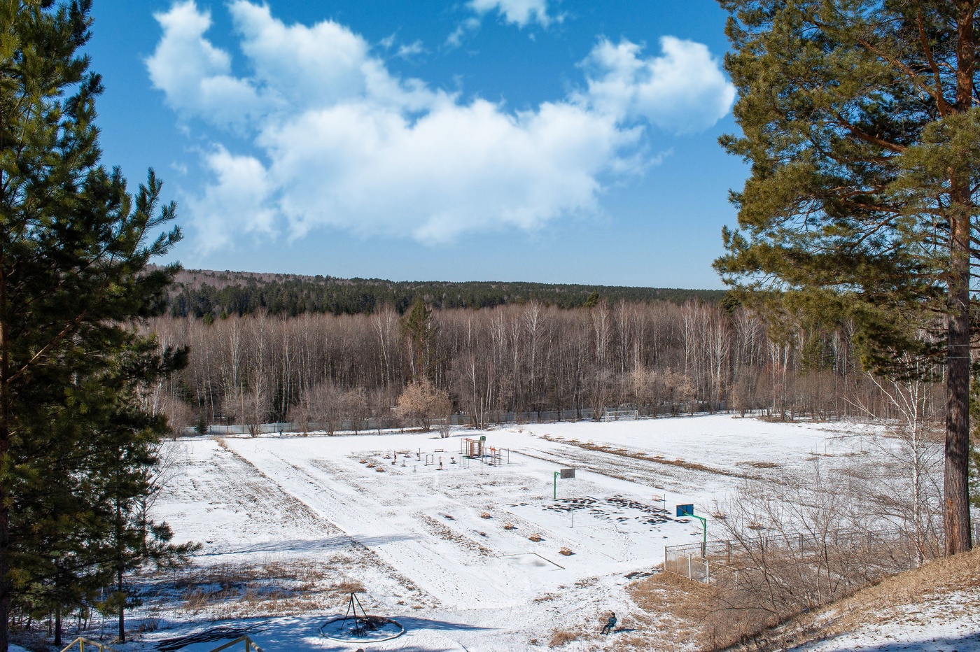 Апрельский пейзаж.