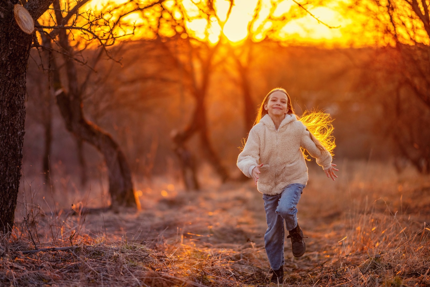 Весенний яблоневый сад