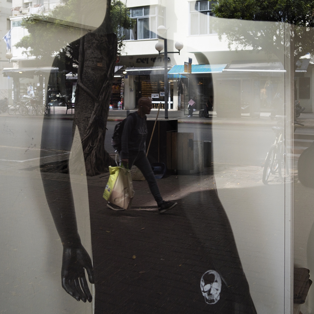 Зарисовка с манекеном