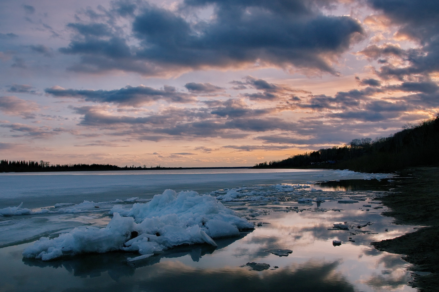 *Вечер на Томи.**