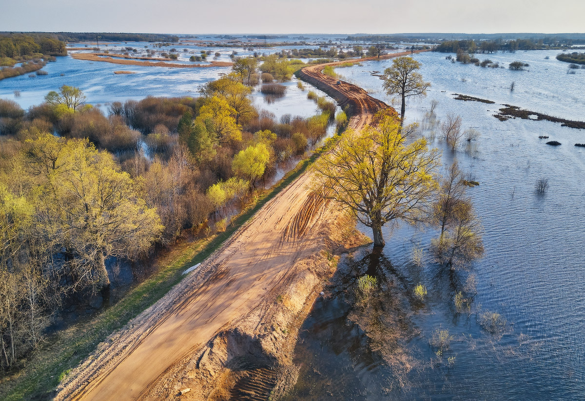 Дорога через Половодье