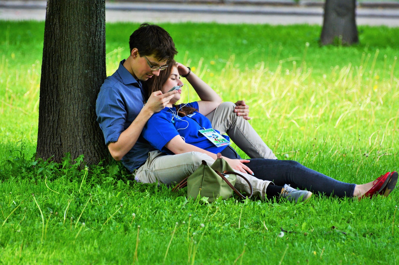 "Прекрасно в нас влюбленное вино ..."