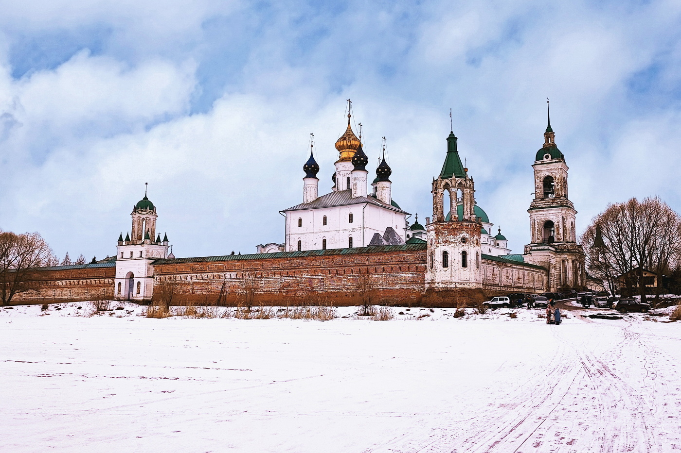 Спасо-Яковлевский монастырь