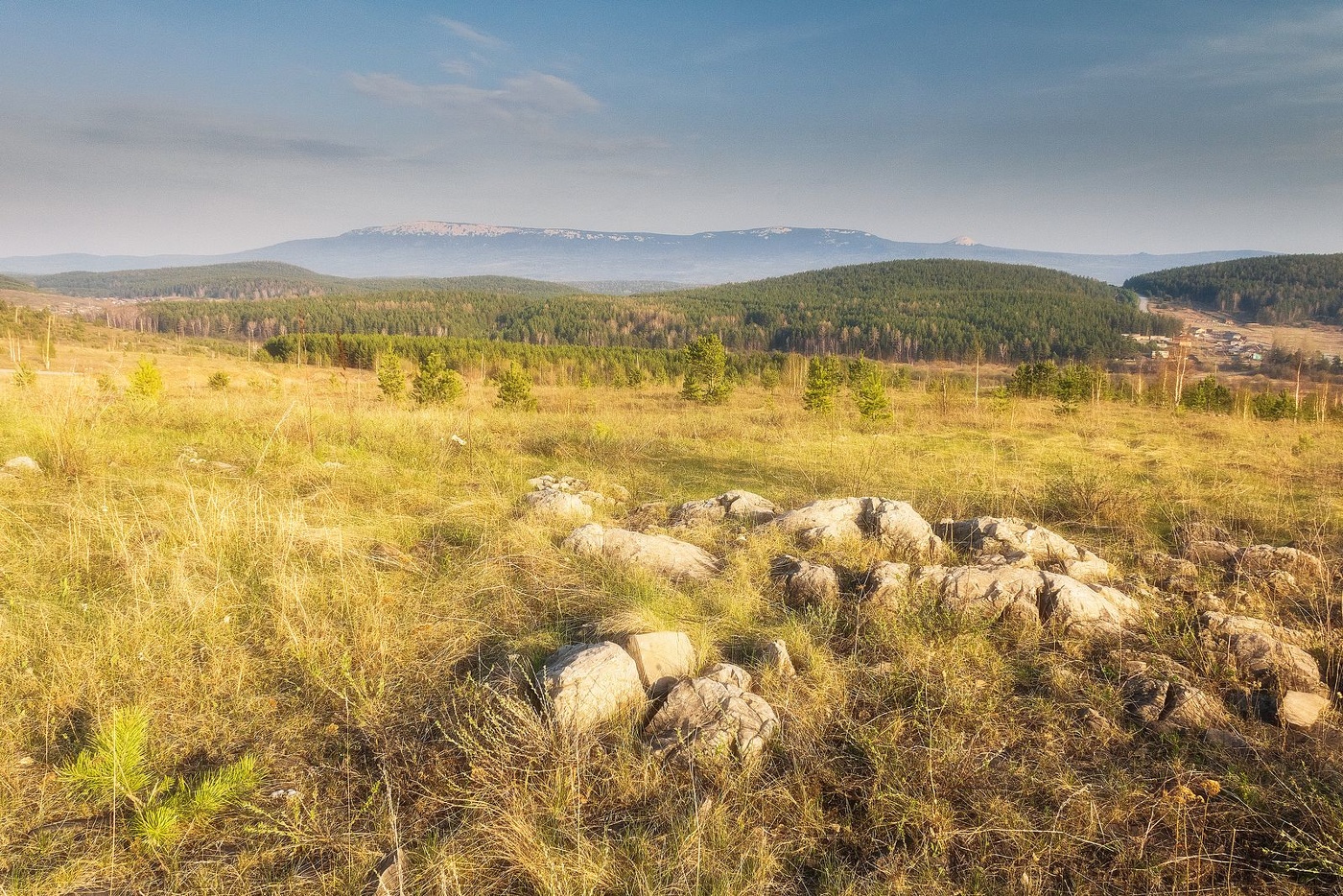 Жаркий Май 2023