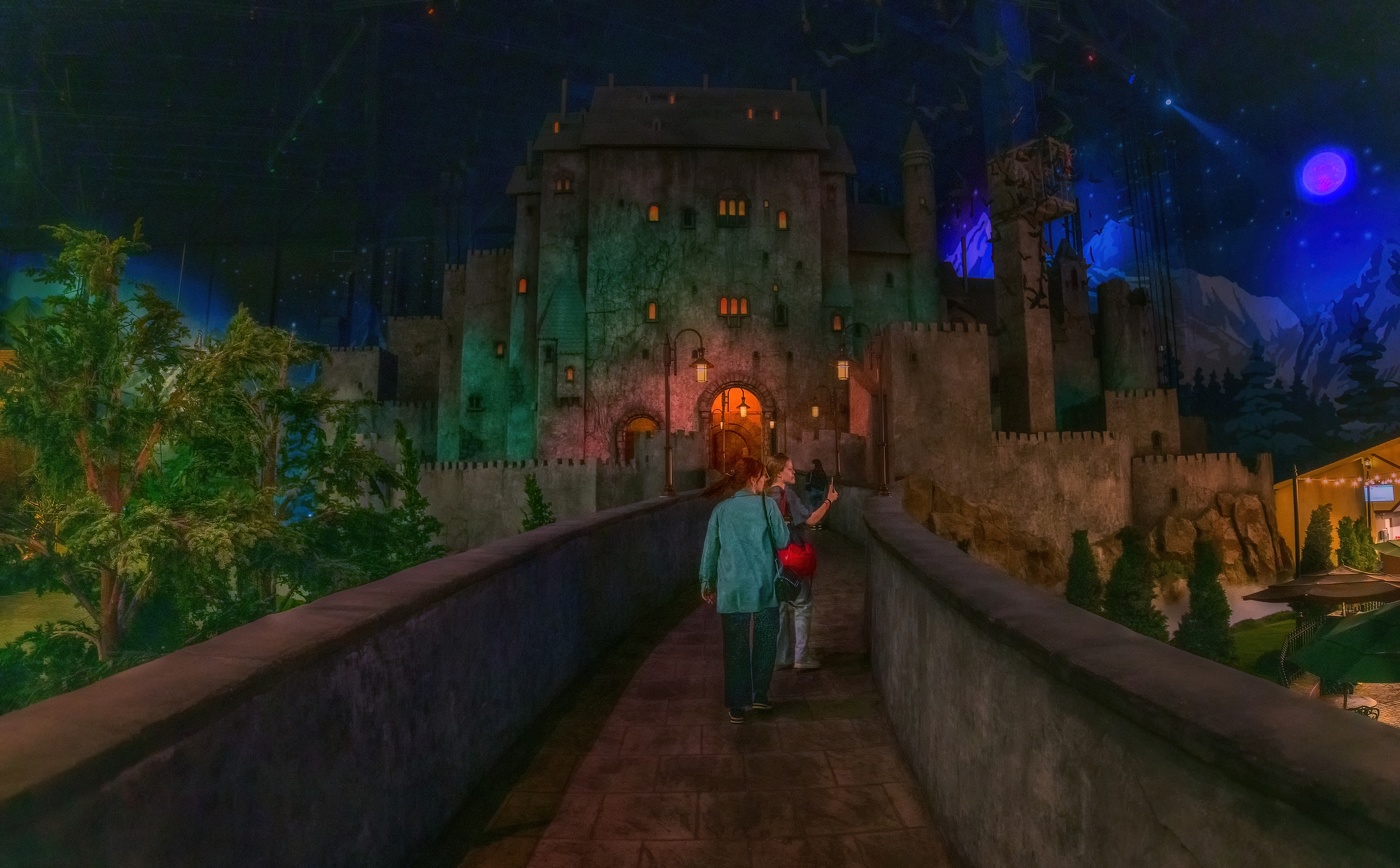 Посещение дома Дракулы