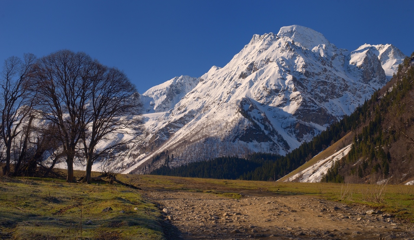Весна в горах