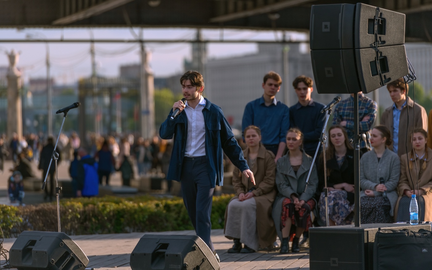 В праздники